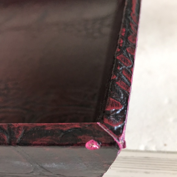 Serving/decorative tray with handles - Picture 11 of 16